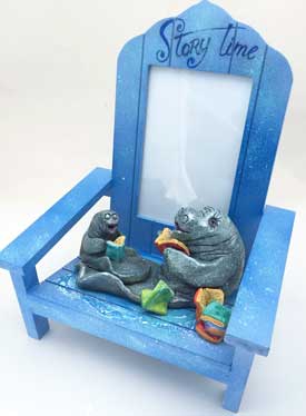 Manatee Family Story Time Photo Frame Chair